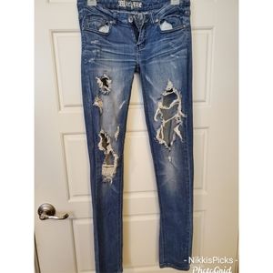 Fashion Nova Womens ripped jeans